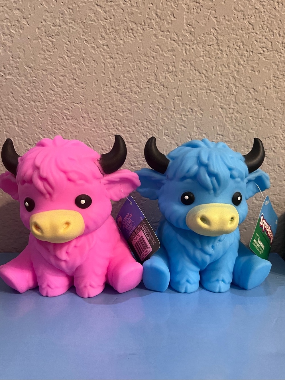 2 pack of Highland Cows Squishy -🩷🐮Pink and Blue💙🐮